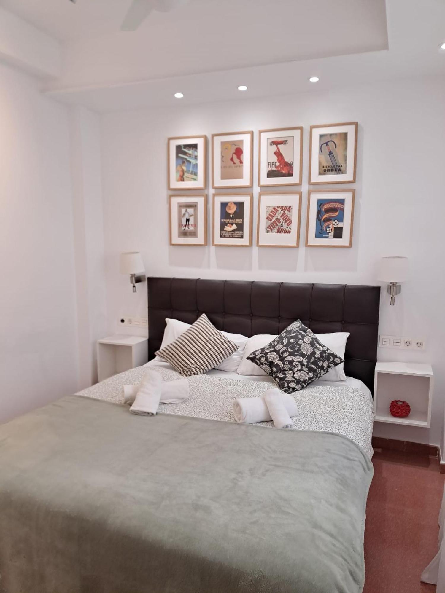Old Town, City Center Apartment Premium With Parking Μάλαγα Εξωτερικό φωτογραφία